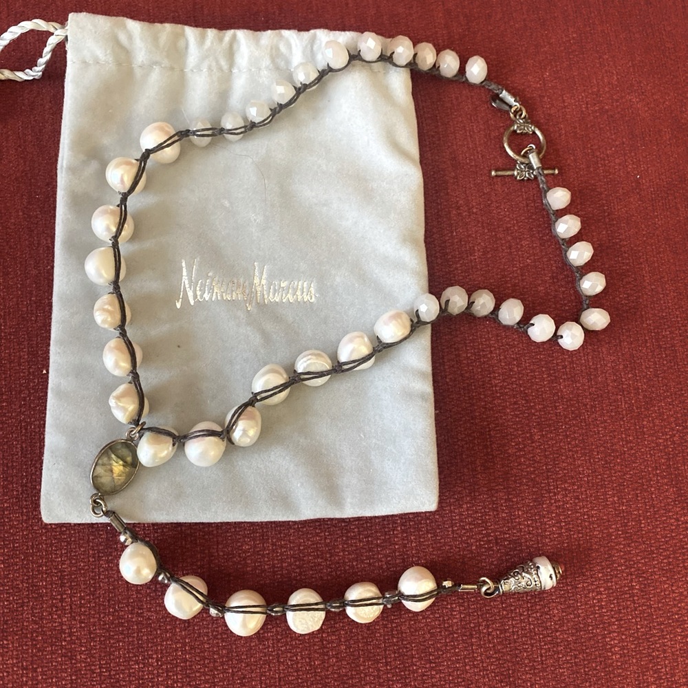 An Old Soul pearl necklace